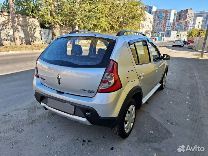 Renault Sandero Stepway 1.6 AT, 2013, 103 245 км