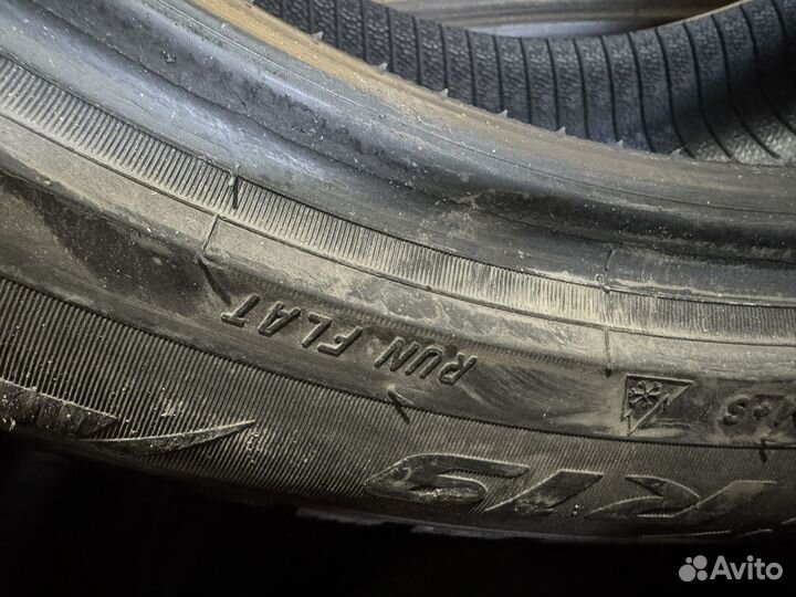 Pirelli Ice Zero 2 245/45 R19 102T