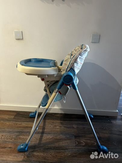 Детский стульчик для кормления