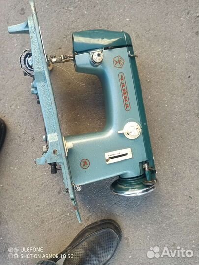 Швейная машина