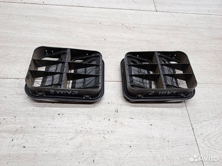 Решетка вентиляций багажника Qashqai / X-Trail