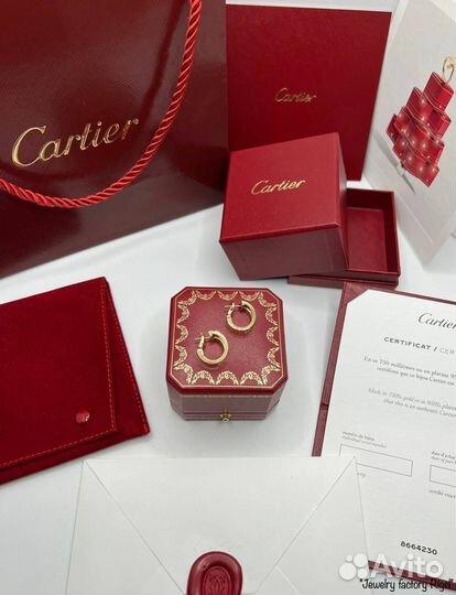 Серьги Cartier в Москве