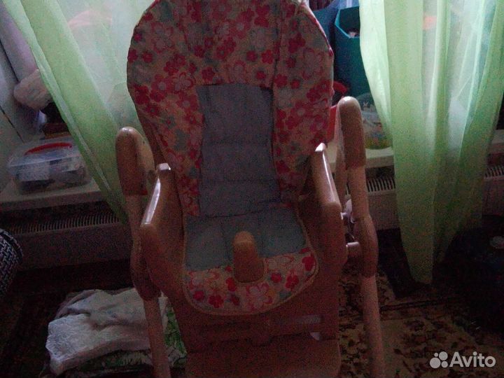 Стульчик для кормления