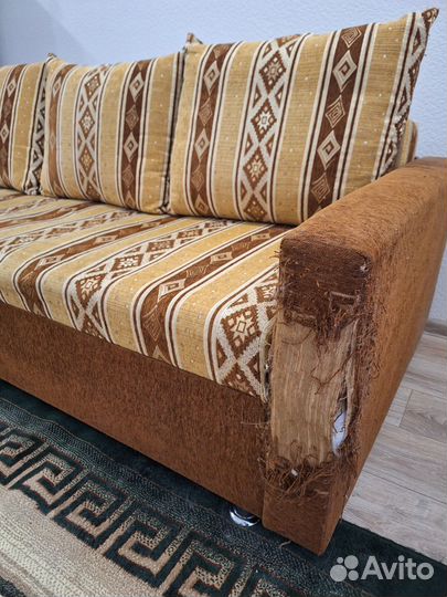 Диван прямой раскладной бу