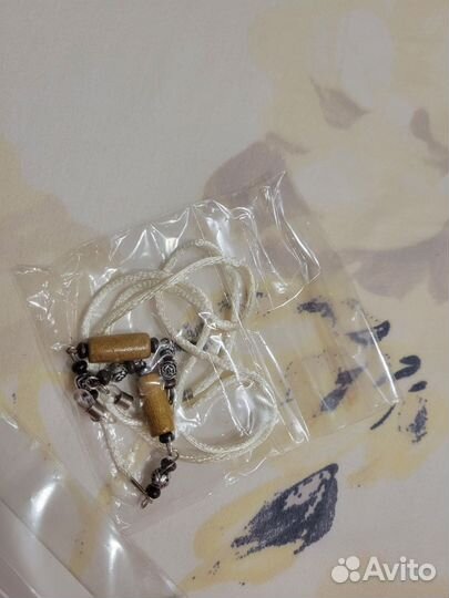 Шнурки для очков