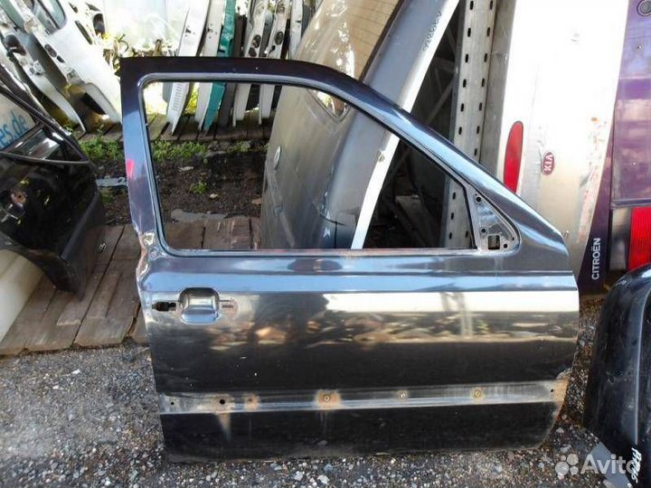 Дверь передняя правая Volkswagen Golf 3 1995