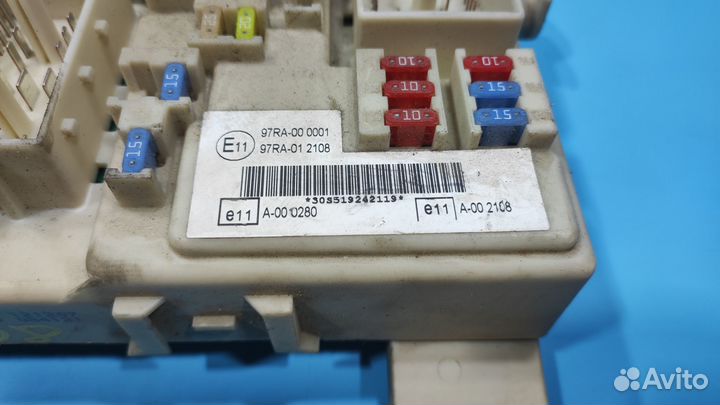 Блок предохранителей салонный для Ford Focus 2