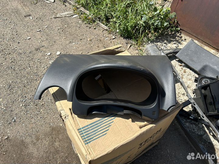 Пластик салона suzuki sx4