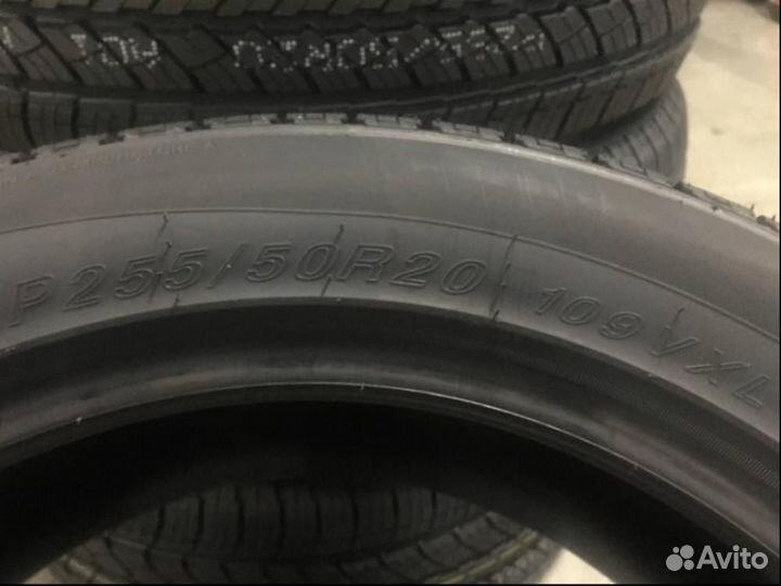 Boto BV11+ 255/50 R20 109V