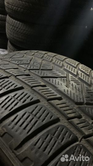 Pirelli Scorpion 285/40 R22
