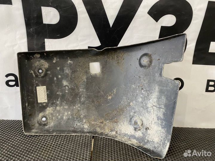 Угол бампера прав. Renault T 7482304803