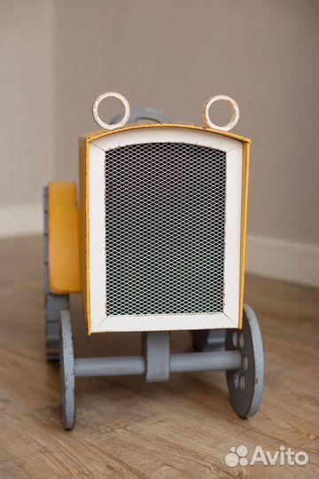 Трактор с прицепом