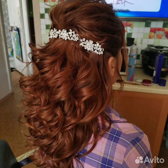 Прически и макияж