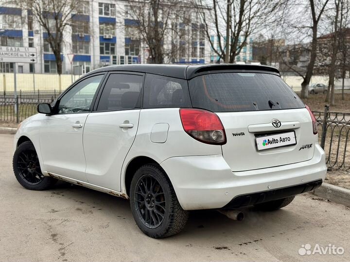 Toyota Matrix 1.8 AT, 2002, 209 000 км