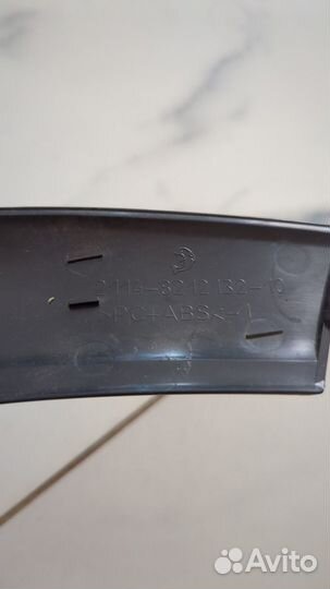 Молдинг крыла передний правый (узкий) Лада 2114