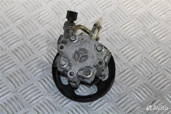 Насос Гура Mitsubishi Lancer 10