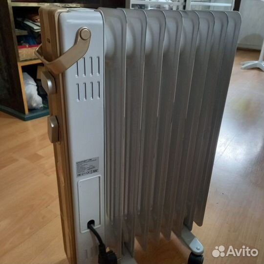 Радиатор маслонаполненный электрический Polaris