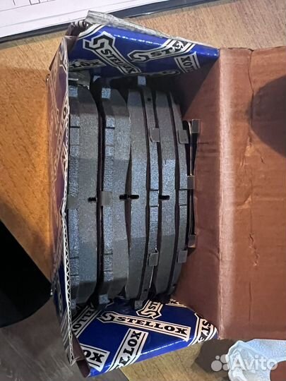 Колодки тормозные передние Hyundai Sorento 2.4