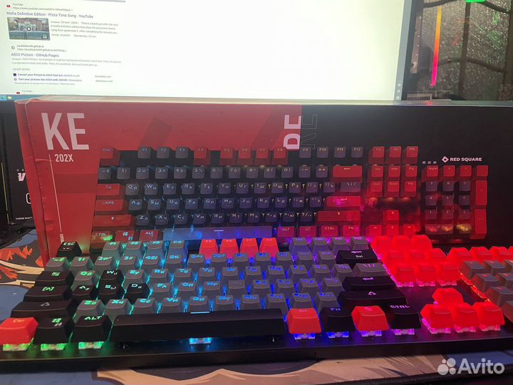 Механическая клавиатура red square