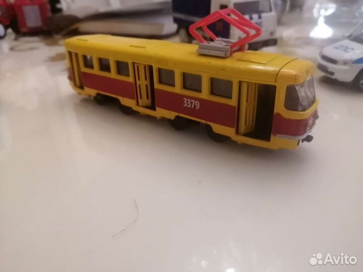 Модельные машинки