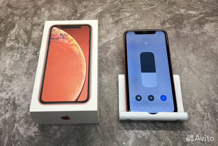 iPhone Xr, 128 ГБ