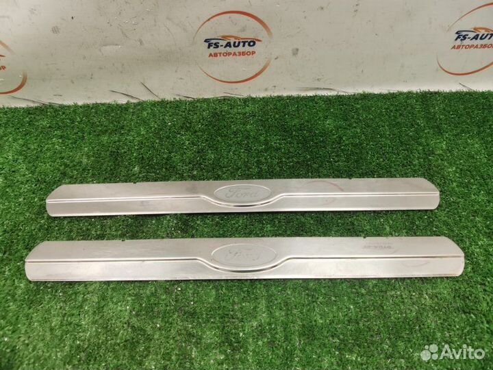 Накладка на порог салона передняя Ford Mondeo 4