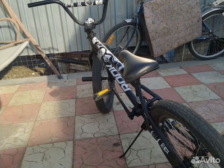 Велосипед BMX