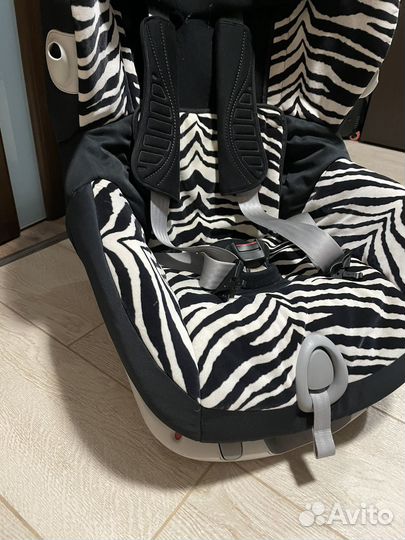 Автокресло Britax Römer Trifix Smart Zebra