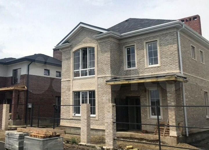 Дом 150 м² на участке 5 сот.