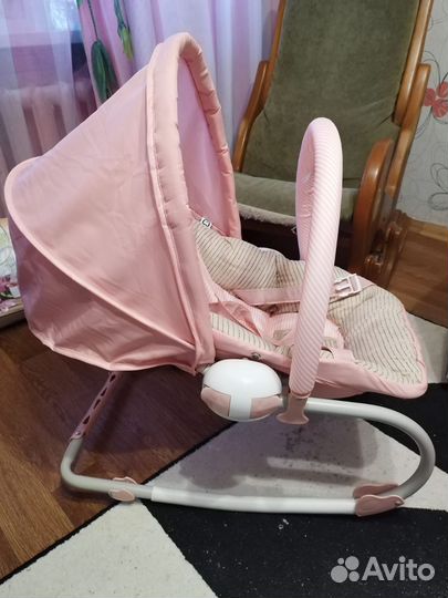 Шезлонг детский