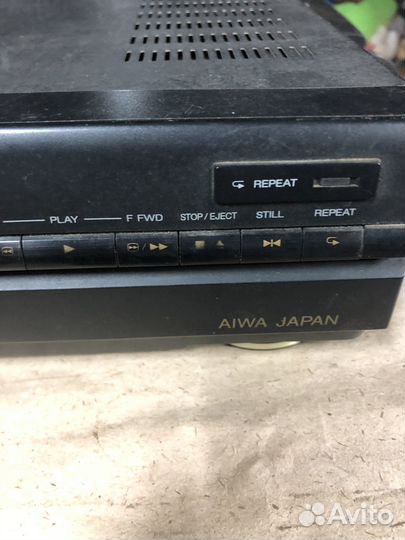 Видеомагнитофон aiwa