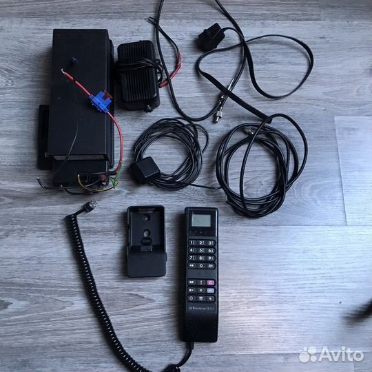 Телефон Мерседес 124 140 201 Моторола