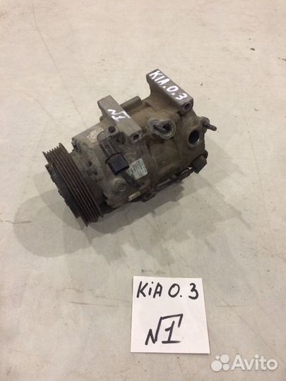 Компрессор кондиционера KIA Optima 3 977013V110