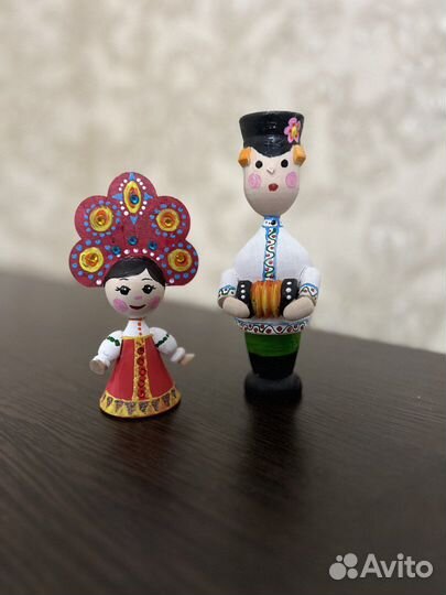 Сувениры из дерева