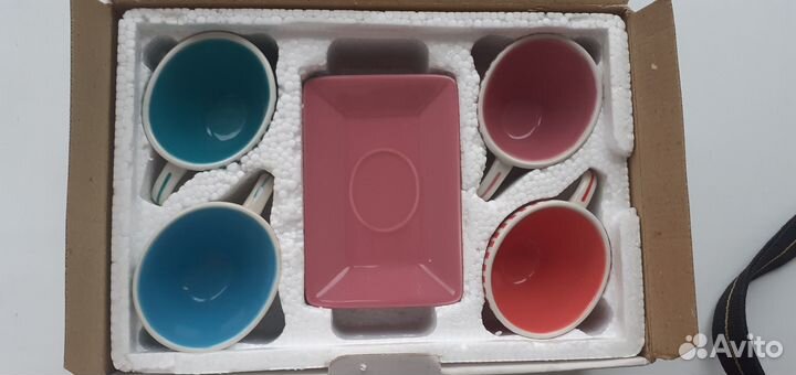 Новый кофейный сервиз на 4 персоны