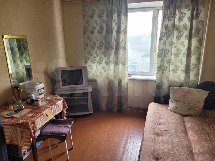 Комната 14 м² в 1-к., 3/5 эт.