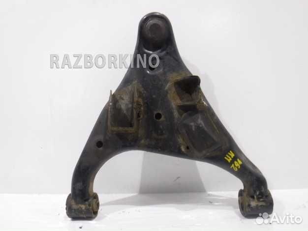 Рычаг передний правый нижний
