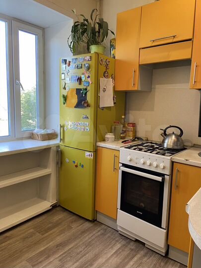 2-к. квартира, 47 м², 4/9 эт.