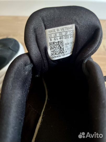 Кроссовки женские adidas 38 размер