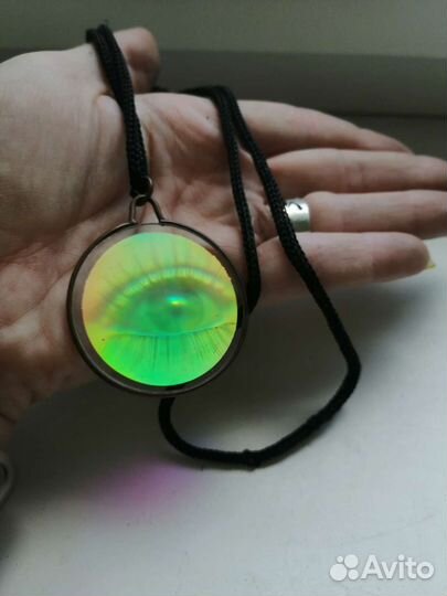 Глаз галограмма 90 х