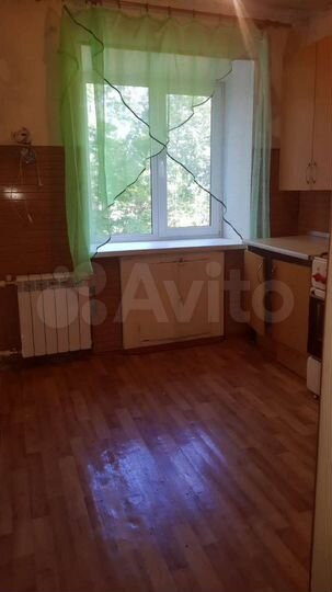 2-к. квартира, 42 м², 2/5 эт.