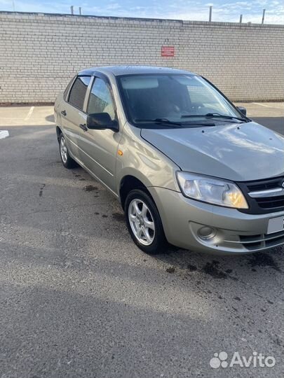 LADA Granta 1.6 МТ, 2012, 140 000 км