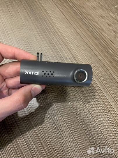 На запчасти видеорегистратор Xiaomi 70mai 1S D06