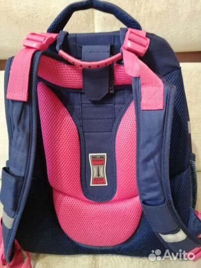 Продаю школьный рюкзак