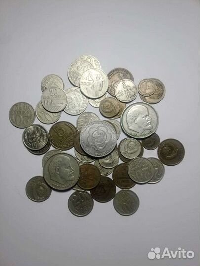 Монеты и купюры