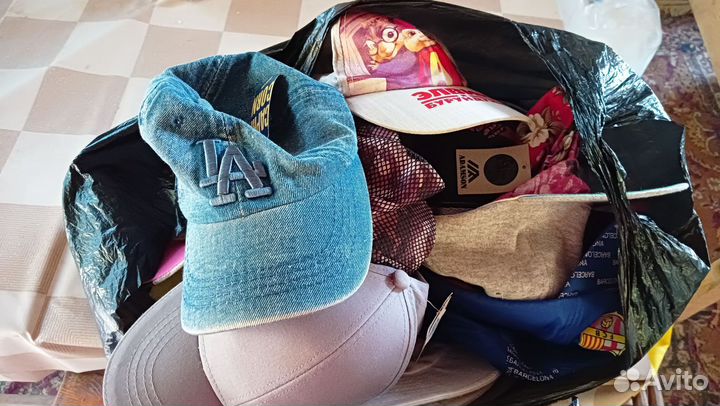 Кепки, панамки, шляпы. Цена за шт