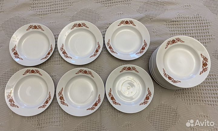 Тарелка СССР полупорционная новая для 1 блюд