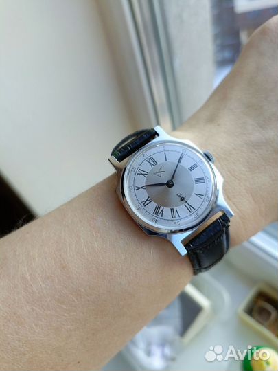 Часы винтажные зим победа optim maveg