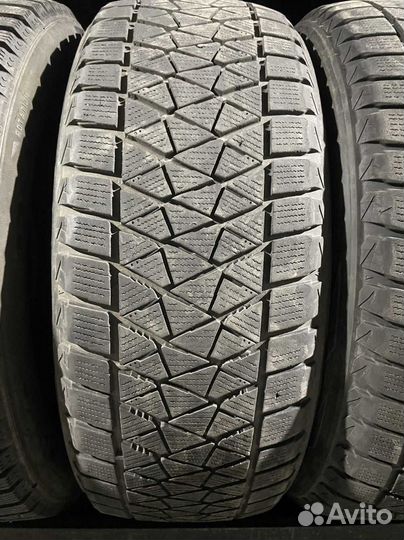 Bridgestone Blizzak DM-V2 225/55 R18 98T