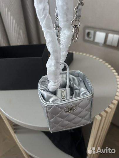 Chanel vip gift мини сумочка. Оригинал